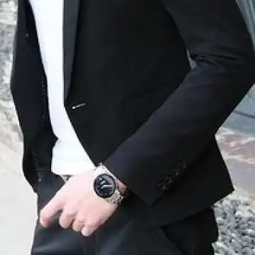 听书人笑了,说书人哭了,男生头像图片-回车桌面