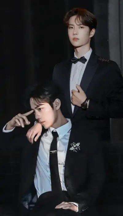 肖战王一博同框照网友人家妄想