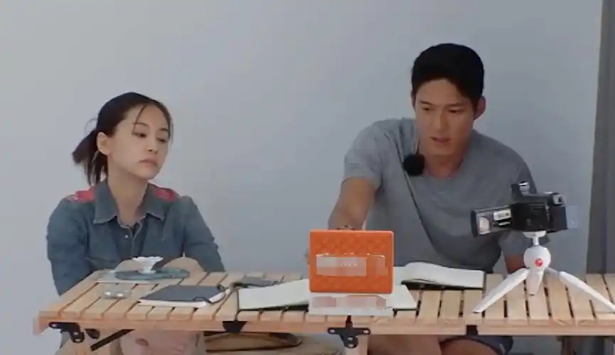 回顾王子文儿子生父是谁被曝是圈内大佬冯小刚见了都叫爷