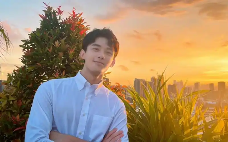 吴磊vlog合集 | "那天我一个人看了64次日落"