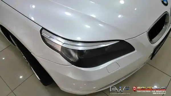 汽车白色贴膜,汽车改色贴膜颜色大全