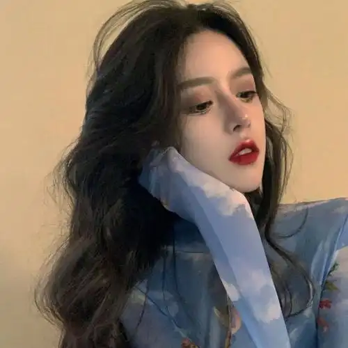 酷酷女生头像霸气又超拽