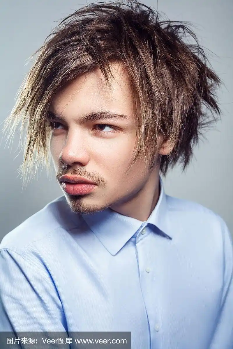 凌乱,发型,刘海,青年男人,注视镜头