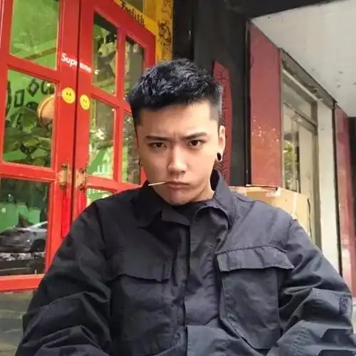 适合学生的16款飞机头短发,留了痞帅!