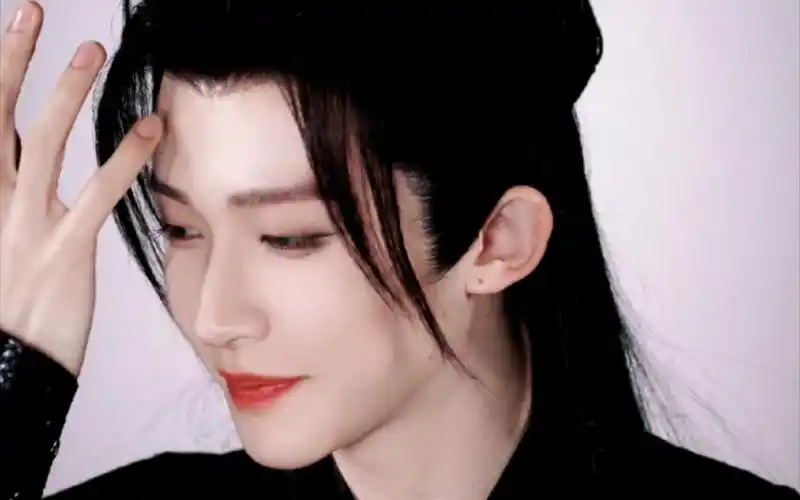 "古风帅哥刘宇?帅不过三秒~"小将军的糖,甜到心扉!你准备好了吗