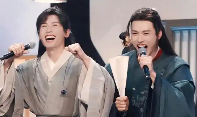 龚俊公开示爱张哲瀚看到网友的评论我只想说一句好离谱