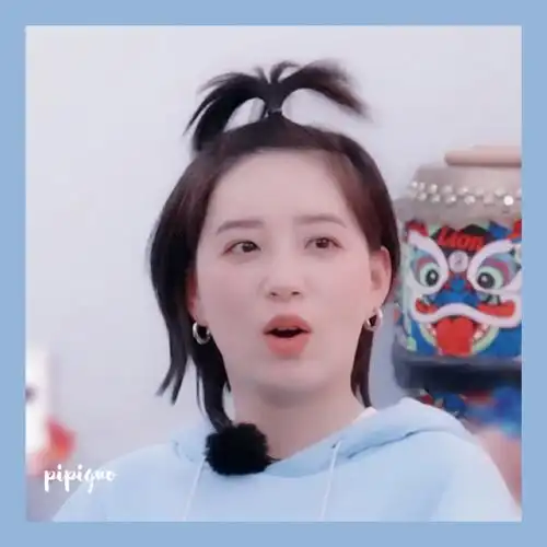 李斯丹妮超话lsdn#李斯丹妮0426生日快乐#单张头像给您们搁这儿咯哈别