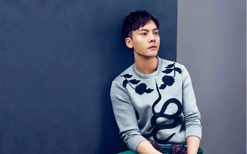 英皇没料到陈伟霆会红