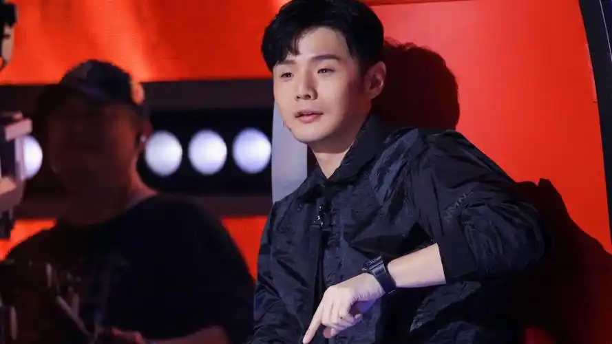 冠军导师归来中国好声音又一波官宣李荣浩回归坐镇