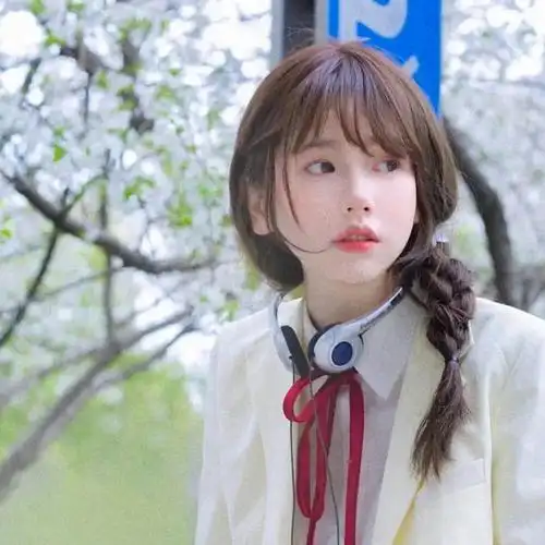 头像| 温柔干净的微信女生头像 - 知乎