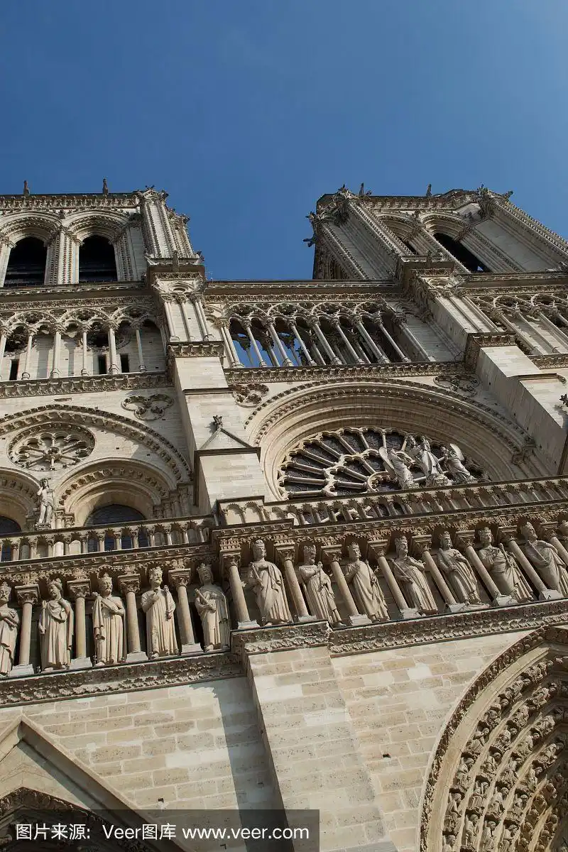 法国巴黎圣母院的钟楼