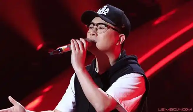 中国好声音张鹏是谁 40岁大叔张鹏竟系04年超级男声 超级男声张鹏大海