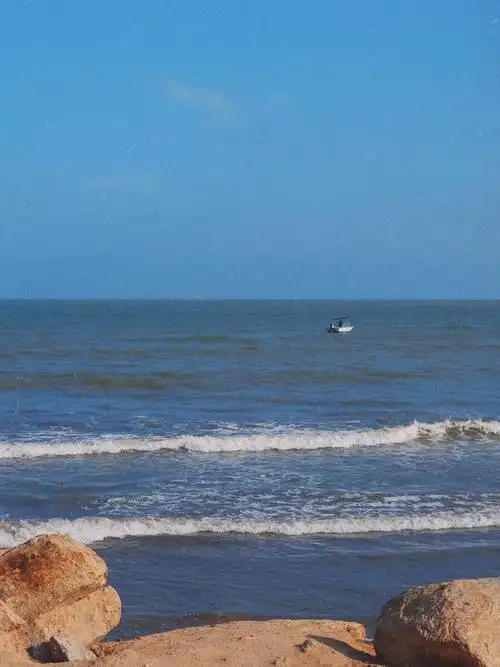 珠海阳光咀沙滩五一