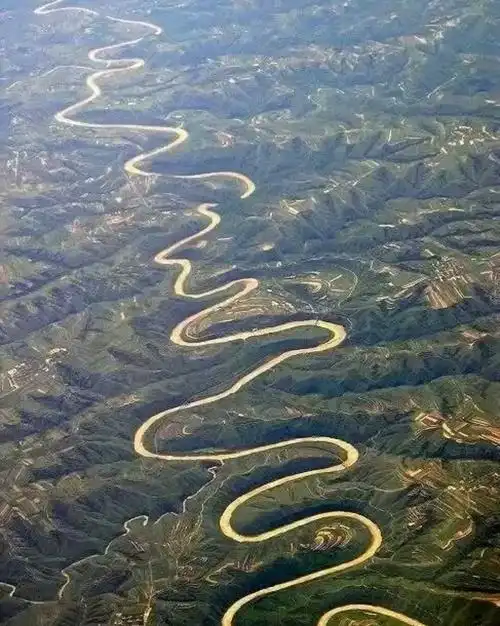 美丽壮观的黄河全貌