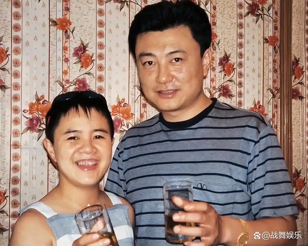 "金龟子"刘纯燕:几十年容颜不老,丈夫王宁的宠溺是她的后盾