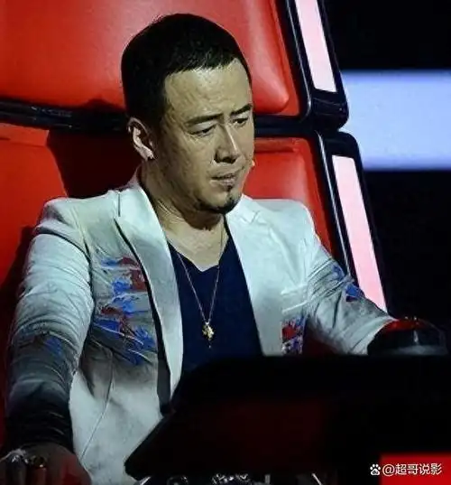 50岁的杨坤为何突然不红了?看他干过的那些事,就一点都不奇怪了