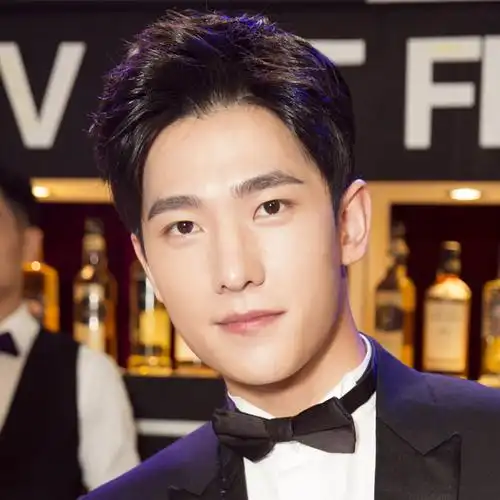 颜值超高cp合体!杨洋生日会刘亦菲惊喜送祝福