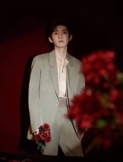 迪丽热巴杨紫白敬亭王俊凯等你最喜欢谁的造型_王源_刘雨昕_感觉