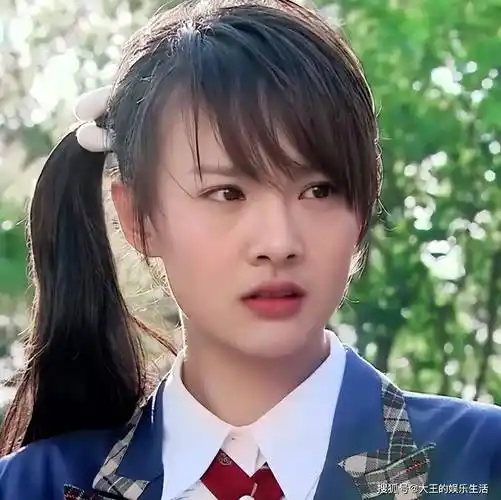 曾日赚208万,今却无力执行罚款,郑爽的热搜是愚人节最大的笑话_胡彦斌