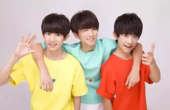 小学生追星:exo与tfboys粉丝掐架掀起"小学生世纪骂战"