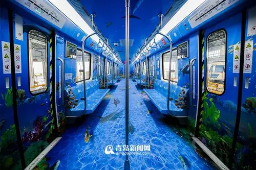 揭秘地铁3d彩绘车厢 青岛四季都在这里了