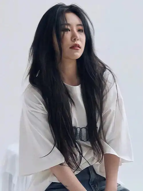 高层次长碎发巨显瘦对各种脸型都很友好