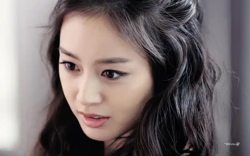 金泰熙.美得不像话啊!姐姐也很美 只能说基因好