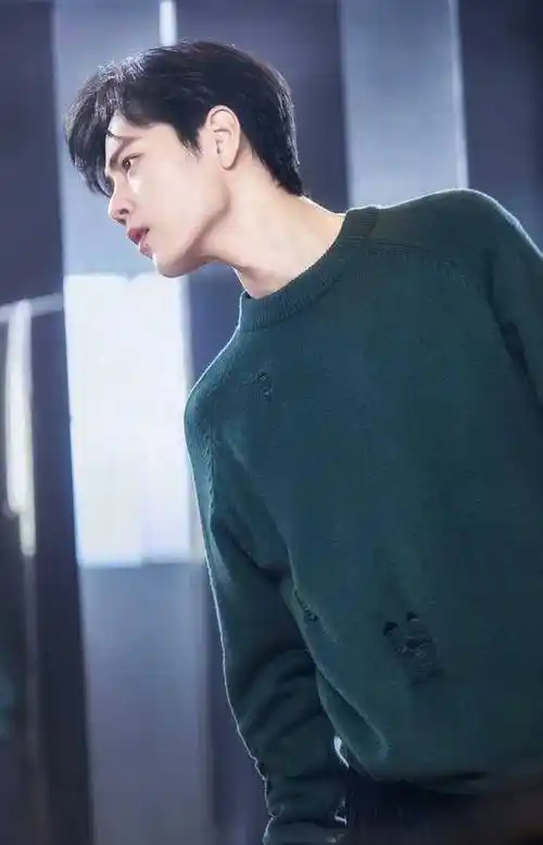 肖战专属于粉丝的浪漫,光点带着1351万份祝福住进秘密花园_公益_向爱