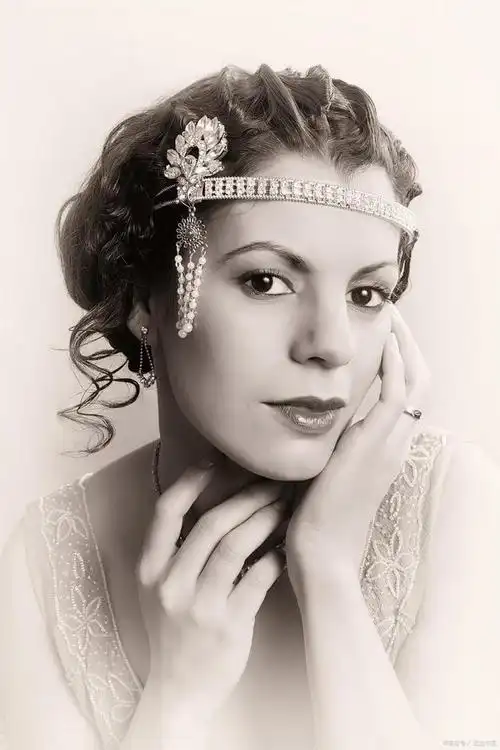 18世纪真实的欧洲女性发型