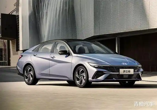 起价低至758万北京现代伊兰特开启油电争锋