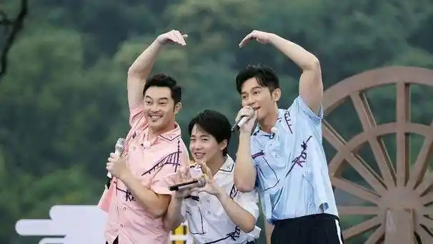 原创奔跑吧第四季沙溢喜当沙子爹网友沙溢像极了我爸