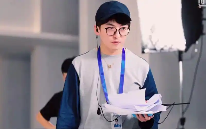 姚译添盘点姚pd的入坑瞬间高能名场面