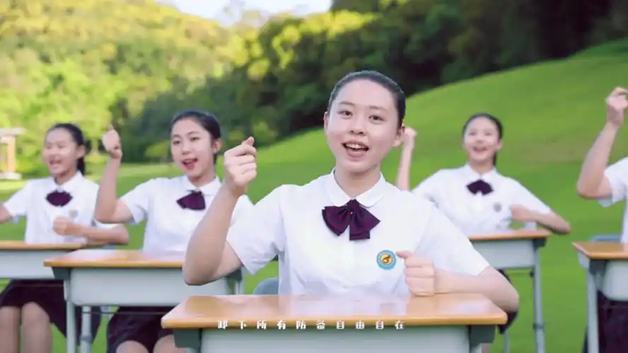 银河落九天缤纷不夜厦门城厦门六中合唱团参加爱阅之城开学第一课67