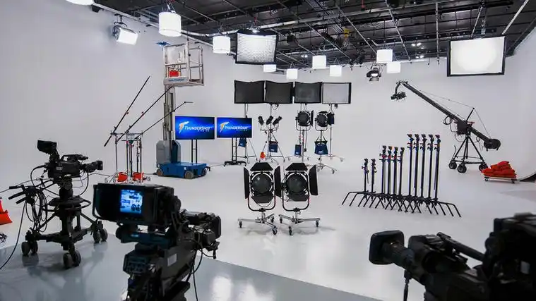 深圳世纪一度影视传媒-企业宣传片制作-宣传片拍摄-深圳视频制作