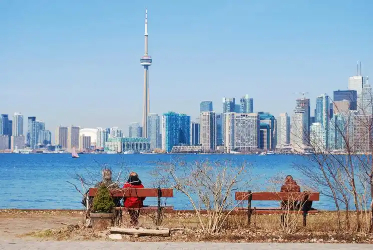 怎么玩中文名称多伦多湖心岛景点标签自然景点坐标-79.378741,43.