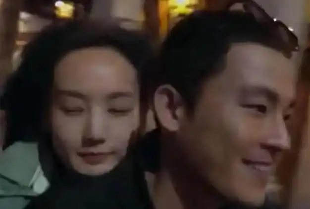 李一桐发际线登上热搜,网友吐槽快秃顶,她的回答撕开娱乐圈内幕|金晨