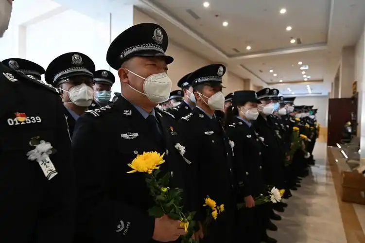 追悼会现场.昆明市公安局供图