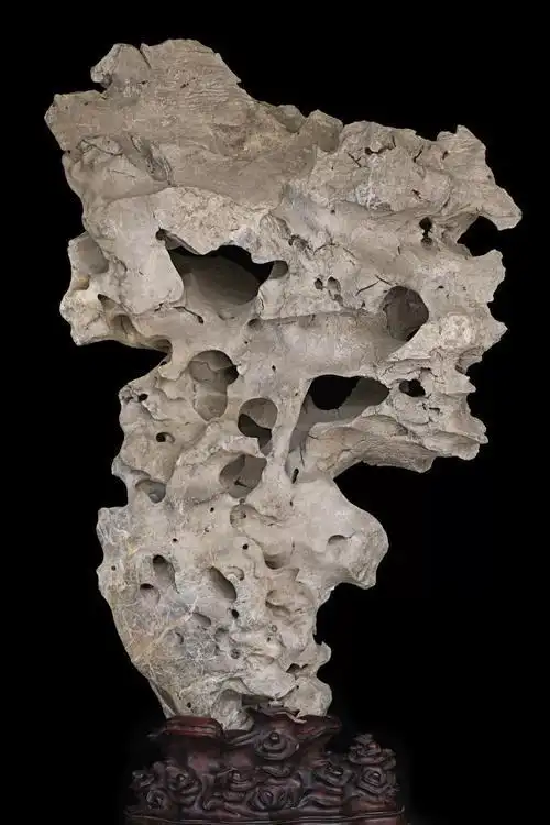 太湖石图片欣赏 太湖石图片大全