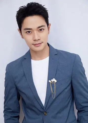 曹骏入选星辰大海青年演员计划 绅士风度绽放百花之间