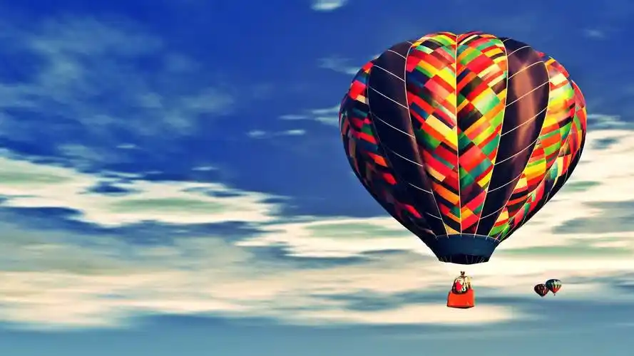 失败是什么?没有什么,只是更走近成功一步;成功是什么?