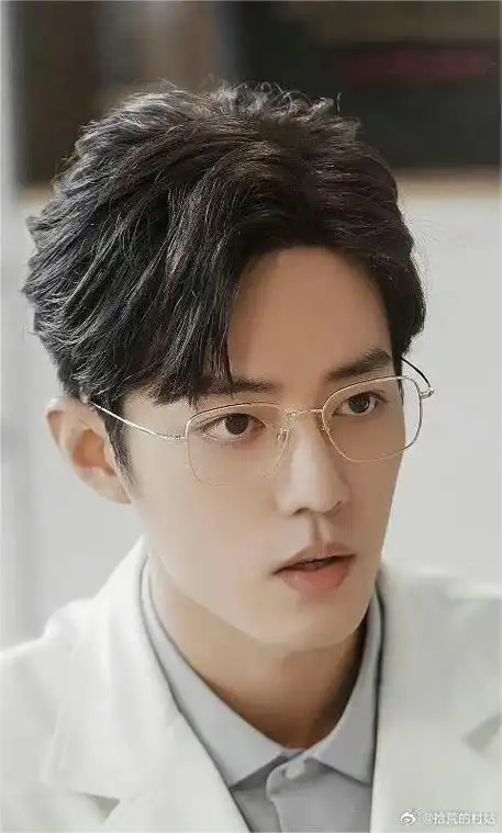 男明星戴眼镜vs女明星戴眼镜##男明星vs女明星戴金丝眼