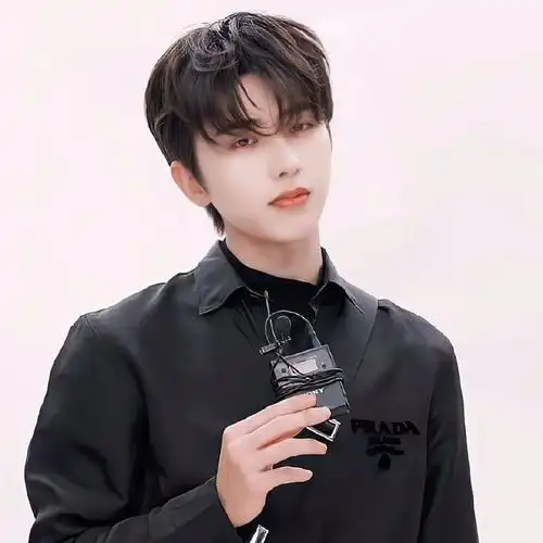 2021-6-24 18:39来自超话·heartbeat研究员· 关注蔡徐坤超话