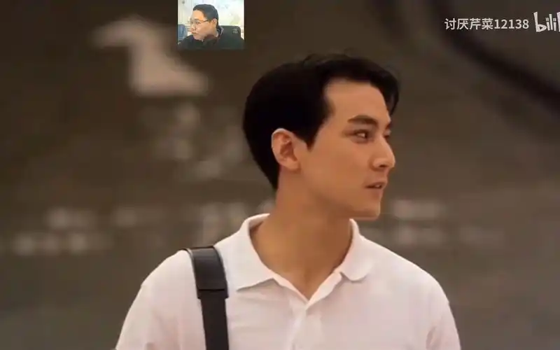 想看肌肉猛男的pdd败兴而归跑去看吴彦祖和发哥等终极帅哥