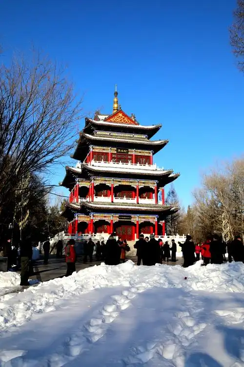 【 南阁 北塔 】 摄影:元帅 / 叮当 出镜:林口风光