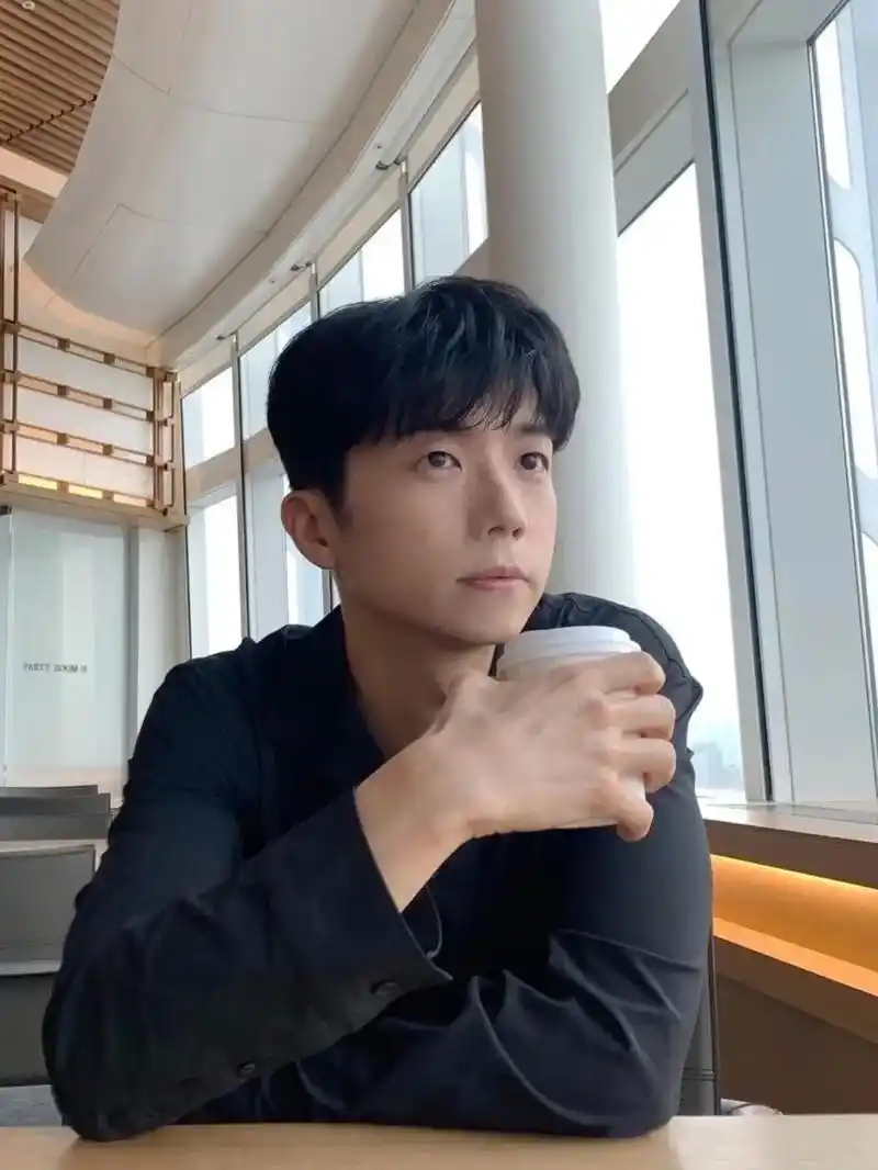 满天星成不及你一人#2pm #我的神仙爱豆 #张佑荣 #看一 - 抖音