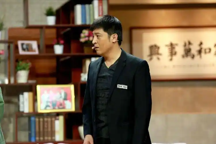 孙涛(总政话剧团男演员)_石塘网