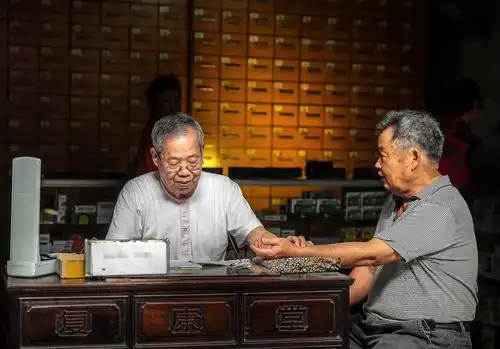 孙思邈:留下的"验方",3味中药煮水喝,还你"婴儿肝"