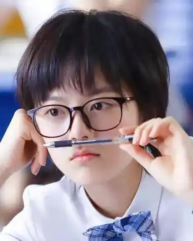 近年中戏第一的十年概况 张雪迎最惨 赵今麦上升 易烊千玺顶流_电影界