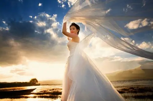 现代新娘时尚婚纱摄影～云南丽江客照