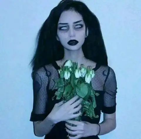 女生头像黑白头像病女诡异半身头像季懿苏の